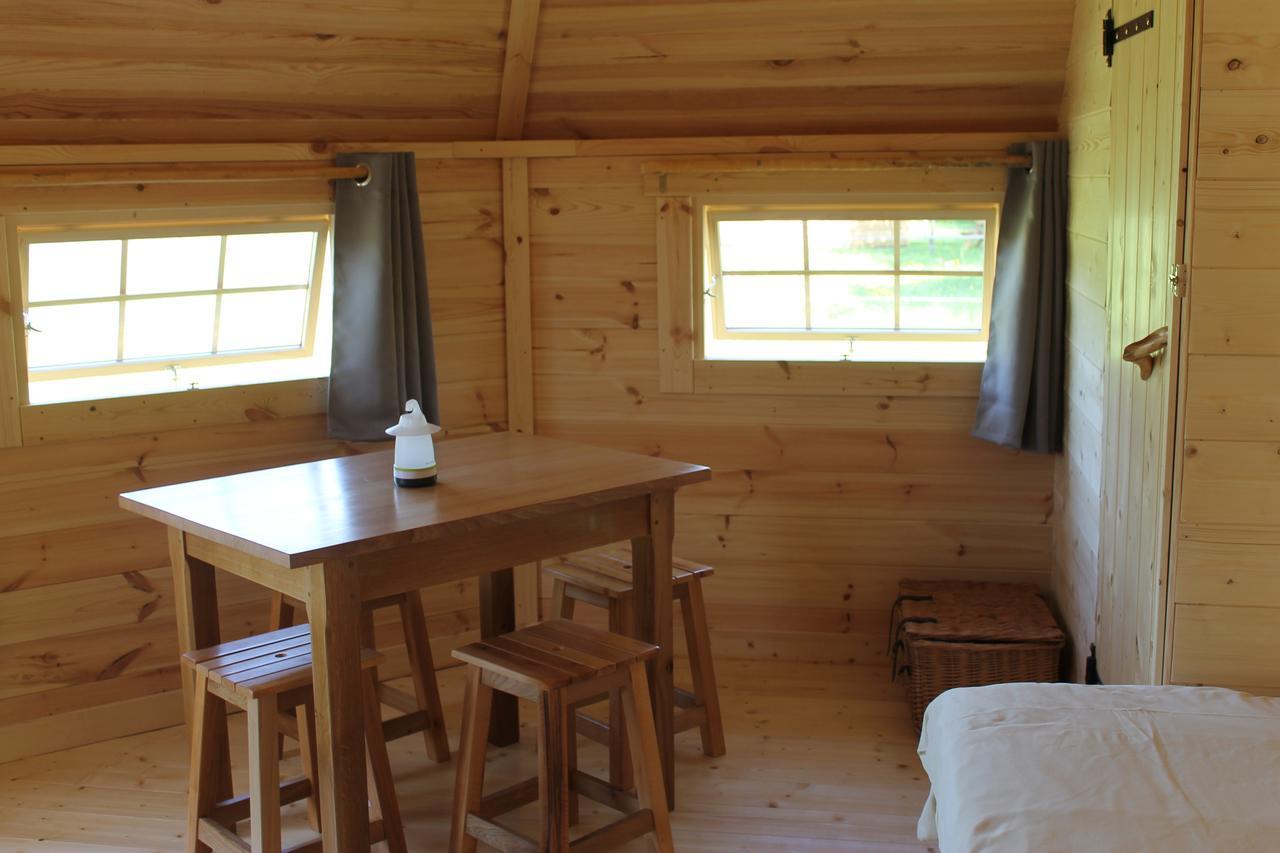 Dormir Ailleurs Beauvau Exterior photo